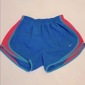Women’s Small Nike Athletic Multicolor Shorts